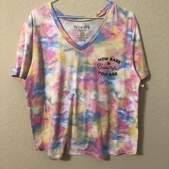 Wound Up Top Tie Dye Rare & Beautiful T-Shirt - Picture 1 of 4
